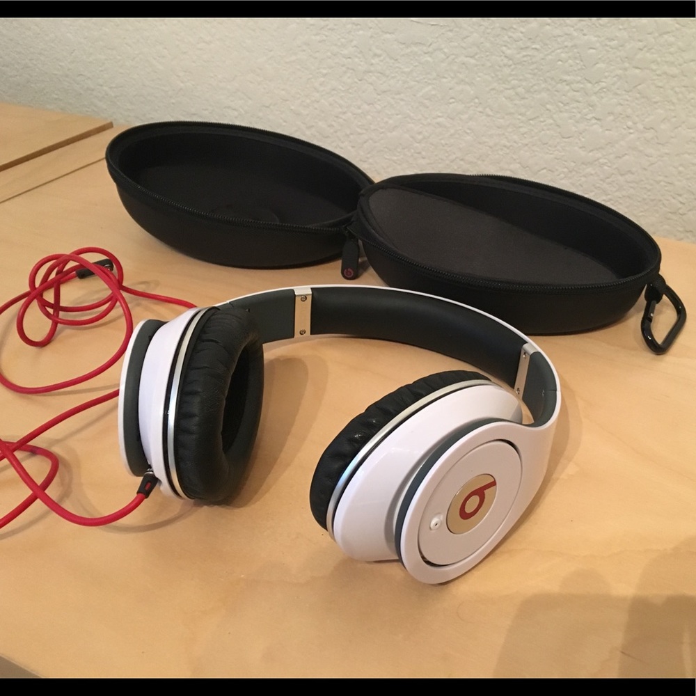 BRAND NEW- Beats by Dr. Dre Studio!